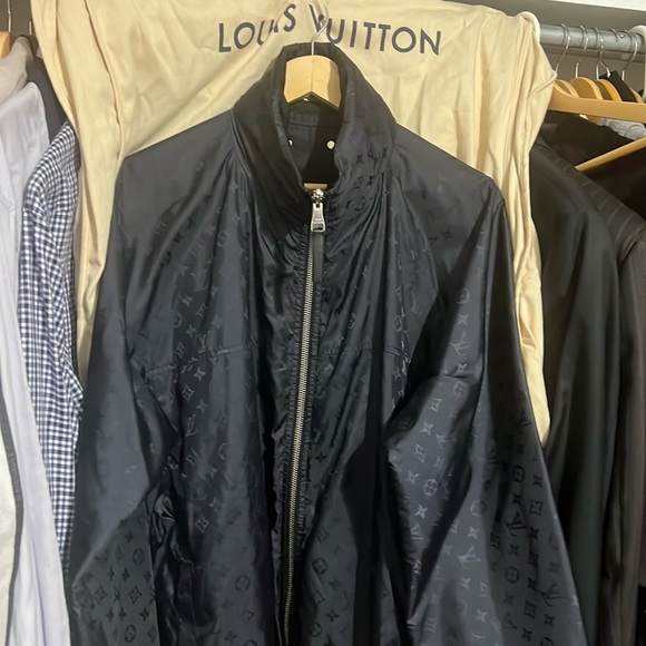 Navy Blue Louis Vuitton reversible Winbreaker Men’s Large - Picture 1 of 4